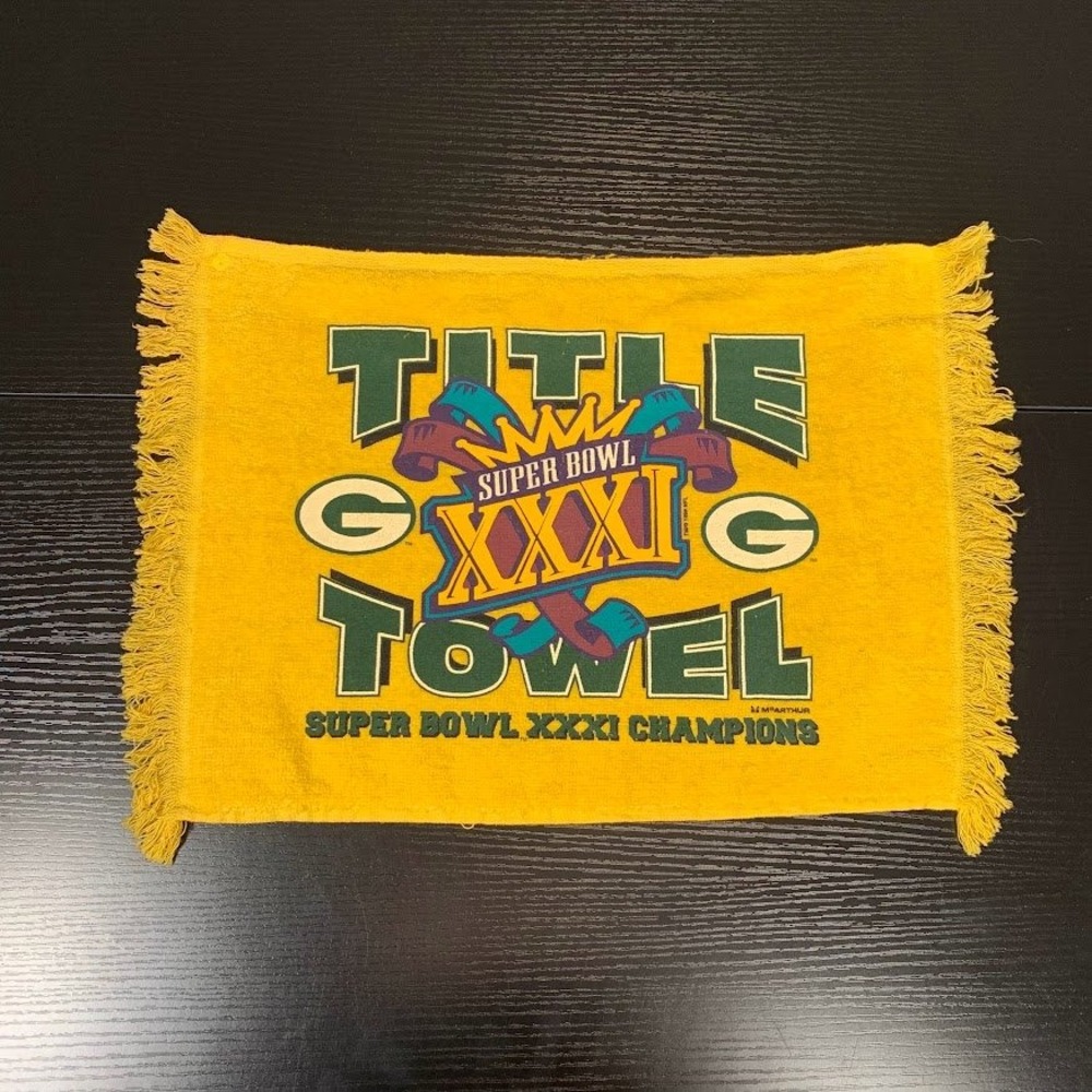 Vintage Green Bay Packers Super Bowl XXXI Champions Title Towel McArthur Yellow
